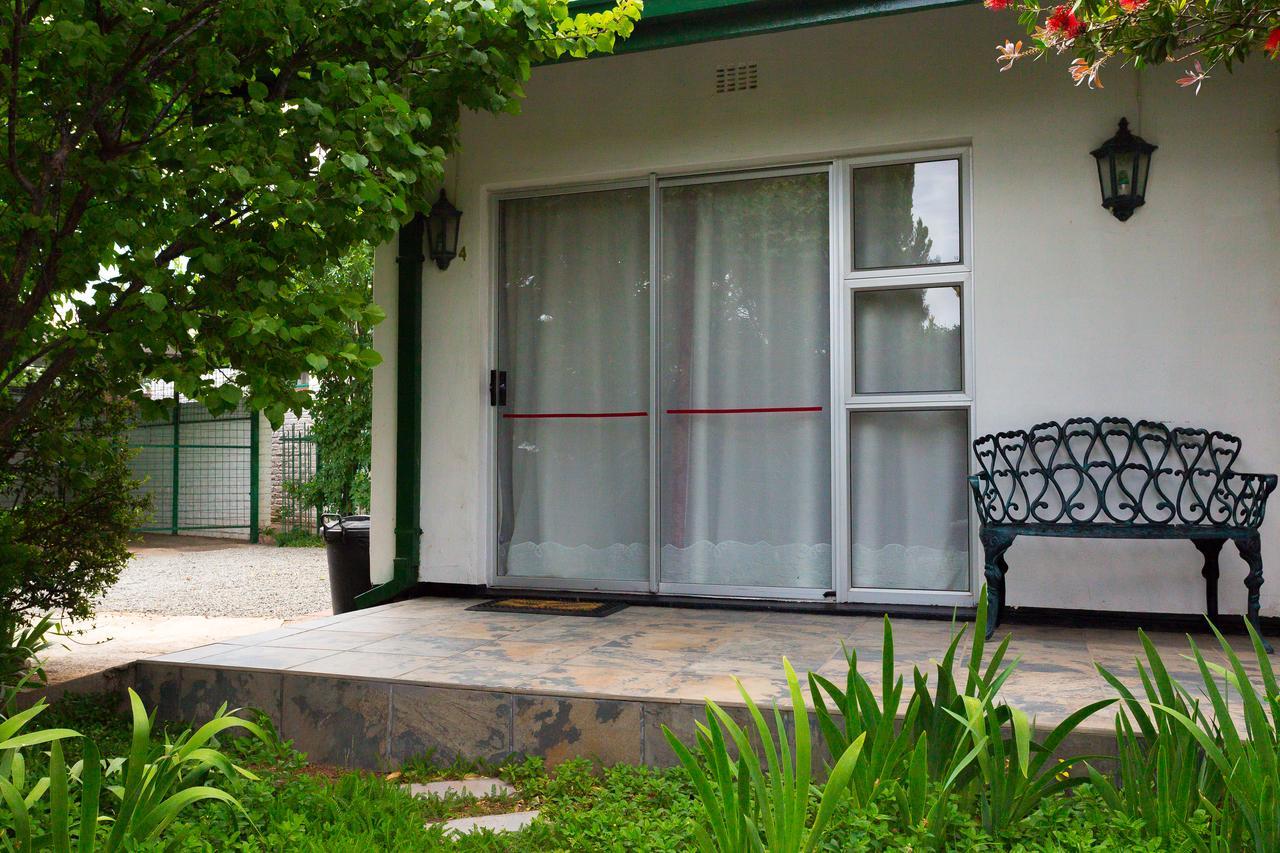 Colesview Guest House Colesberg Exterior photo